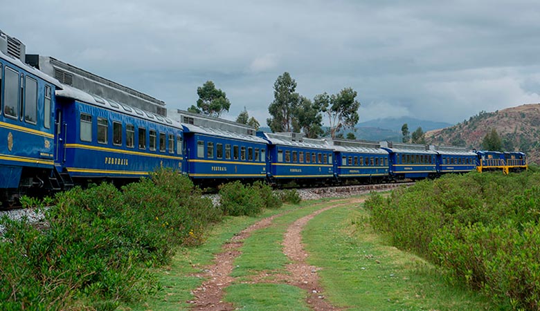 train machu picchu